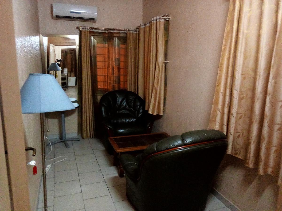 Hotel Saint Thomas ロメ エクステリア 写真